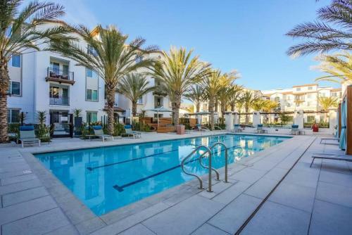 Wanderjaunt - Carmel Valley Apartments
