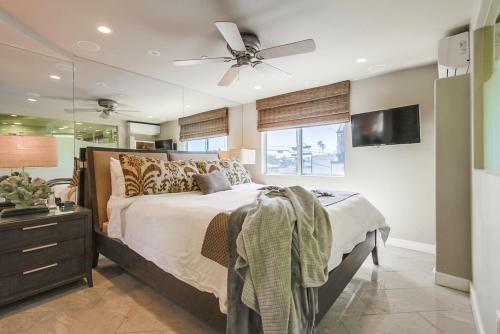 2 Combined Ocean Front Units! Exclusive Patio, Bbq, Fire Pit