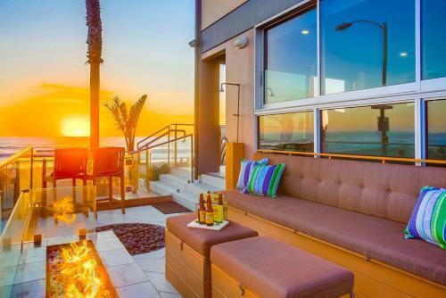 2 Combined Ocean Front Units! Exclusive Patio, Bbq, Fire Pit