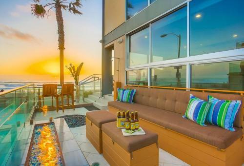 2 Combined Ocean Front Units! Exclusive Patio, Bbq, Fire Pit