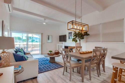 Ocean Front, 2 Levels, 2 Water View Patios, AC