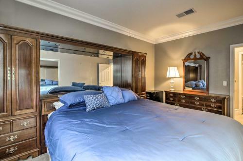 Spacious San Diego Home With Pool, Spa And Ocean Views!