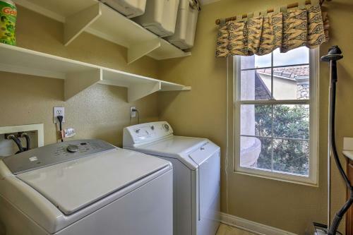 Spacious San Diego Home With Pool, Spa And Ocean Views!