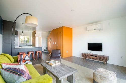 Wanderjaunt - Famosa - 2br - Point Loma