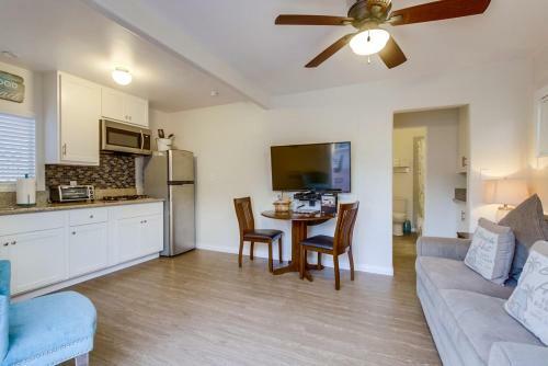 Exclusive Front Patio, Fire Pit, Ocean View, AC