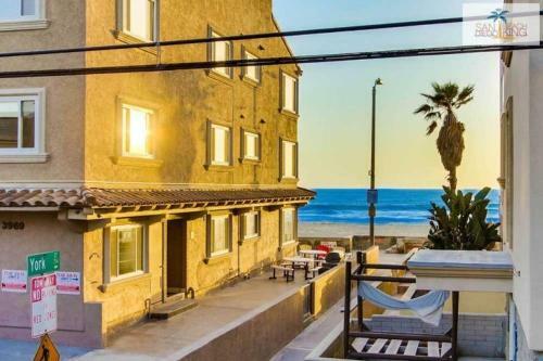200-surf Stars Penthouse
