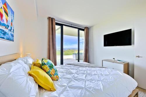 #5115 #04 - Ocean Beach #4