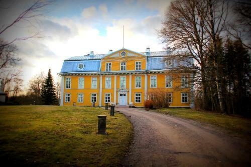 Hotel Svart� Manor