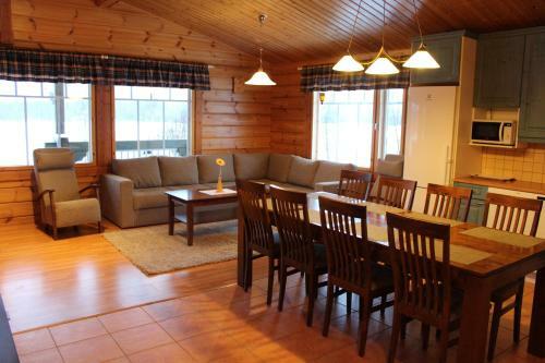 Lodge Marjakartano Hussola