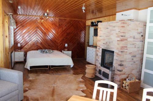 Lodge Marjakartano Hussola