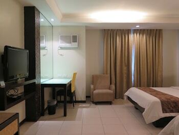 Hotel Circle Inn - Iloilo City Center
