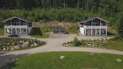 Karkutahko Villas