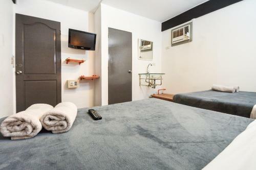 Island Nook Hotel