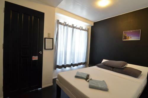 Island Nook Hotel