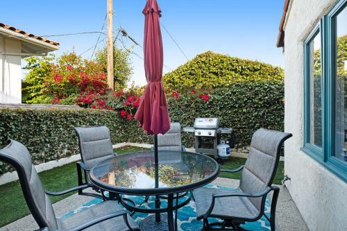 Sunny's Santa Barbara Beach House