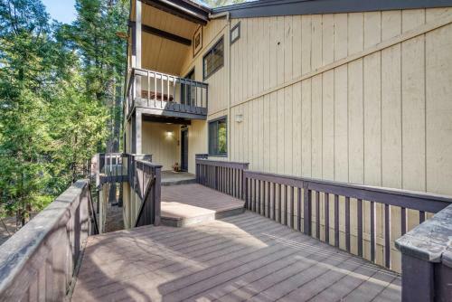 Adventure Lodge