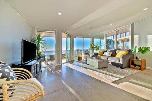 Sol-190 Solana Sunsets & Oceanfront
