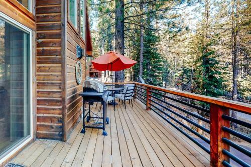 Updated Soda Springs Cabin