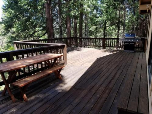Lepley Cabin