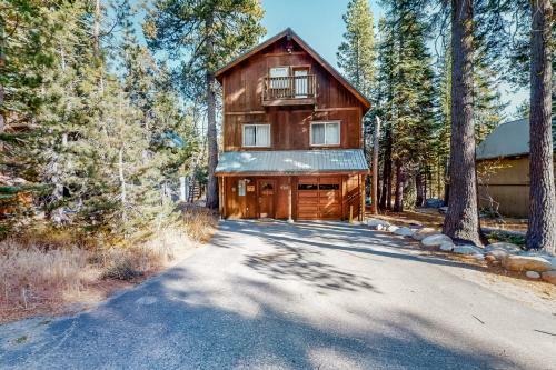 Serene Family Cabin