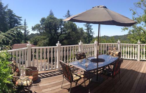 The Inn On Knowles Hill Bed & Breakfast Hotel