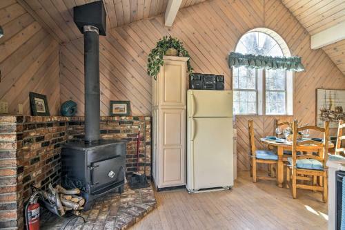 Sonora Home On 10 Resort Acres With Shared Pool!