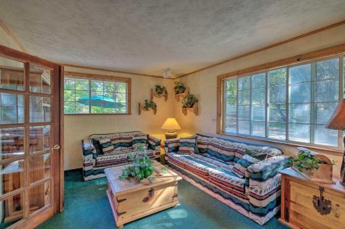 Sonora Home On 10 Resort Acres With Shared Pool!