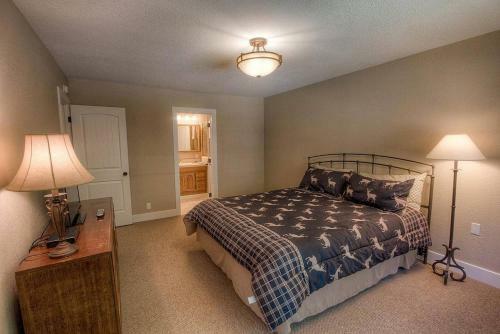 Fernandez Hideaway By Lake Tahoe Accommodations