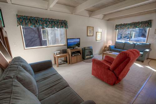 Meadow View Chalet By Lake Tahoe Accommodations