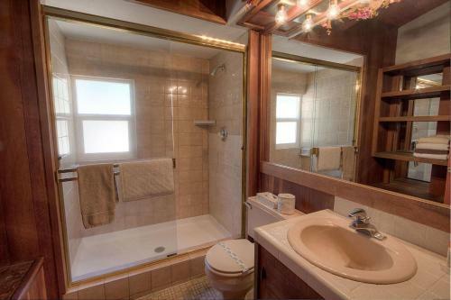 Meadow View Chalet By Lake Tahoe Accommodations