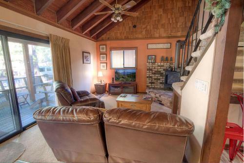 Sky Chalet By Lake Tahoe Accommodations