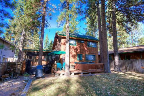 Sky Chalet By Lake Tahoe Accommodations