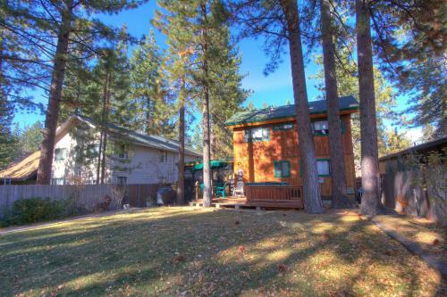 Sky Chalet By Lake Tahoe Accommodations