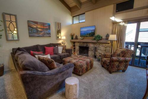 Our Happy Place By Lake Tahoe Accommodations