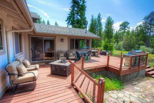 Meadowview Hideaway By Lake Tahoe Accommodations