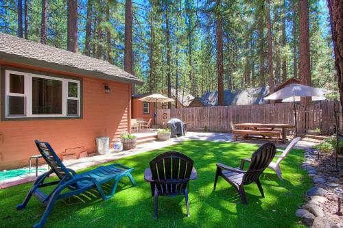 Breezy Pines Cabin By Lake Tahoe Accommodations