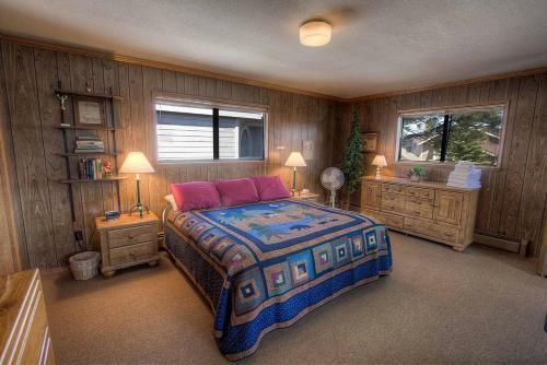 Emerald Lodge By Lake Tahoe Accommodations
