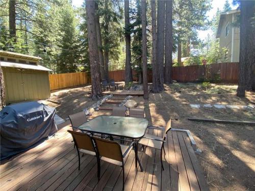 1781 Nadowa Cottage