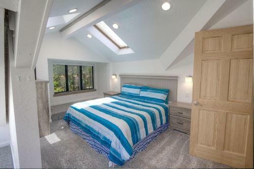 Snowbird Forest By Lake Tahoe Accommodations
