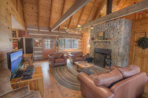 River Rock Retreat By Lake Tahoe Accommodations
