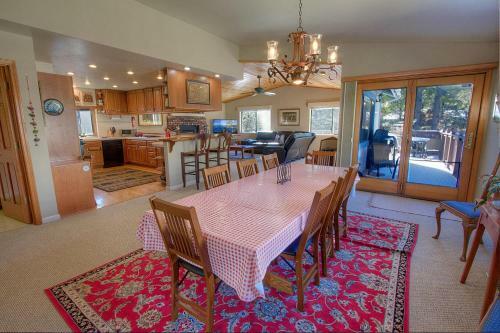 Waterfront Serenity By Lake Tahoe Accommodations