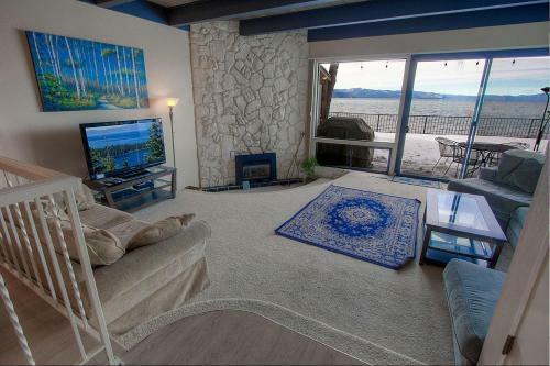 Tahoe Marina Shores By Lake Tahoe Accommodations