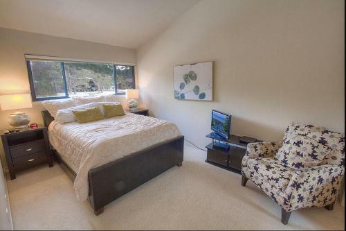 Tahoe Marina Shores By Lake Tahoe Accommodations