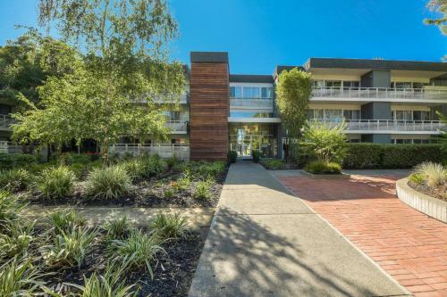 Urban Flat Apartments @ Sunnyvale