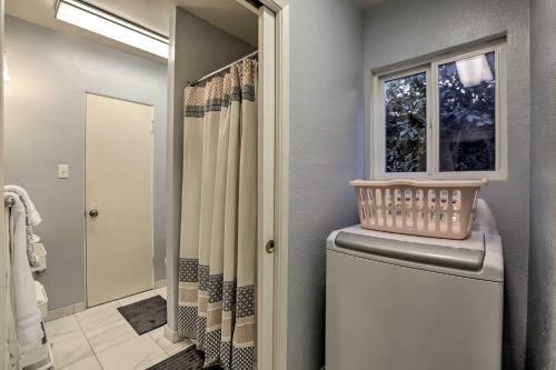 Great Bay Area Home, 12 Mi To Downtown San Jose!