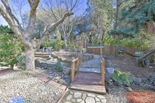 Wine Lovers Garden Oasis By Main St Sutter Creek!