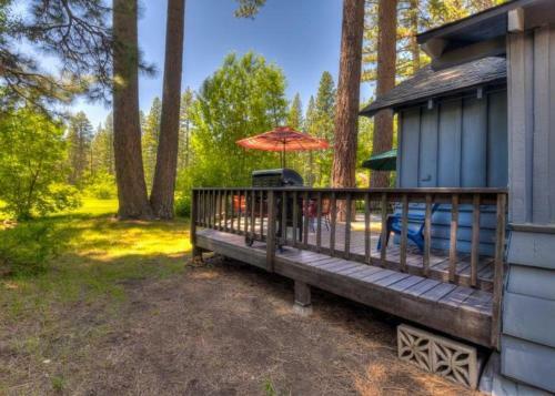 Foursome Cabin Cabin