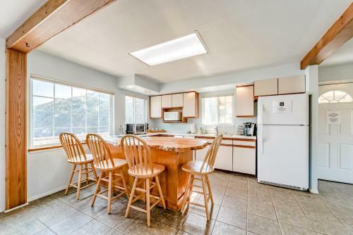 Seascape Home & Cottage