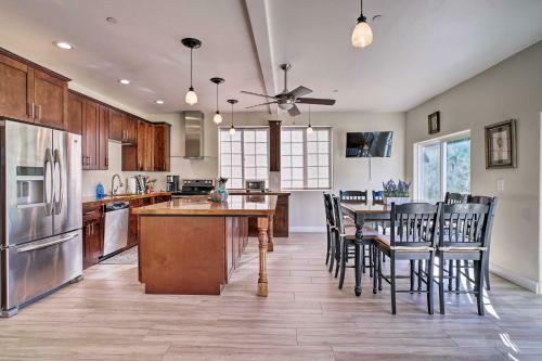 Large Temecula House With Balcony - Near Vineyards