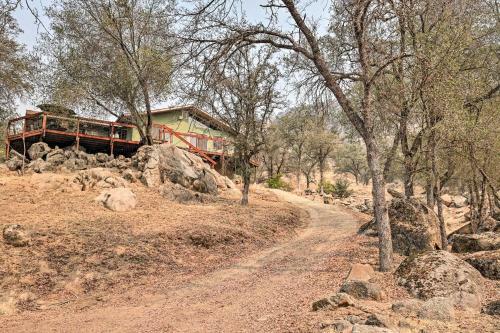 Three Rivers Retreat - 6 Miles To Sequoia Np!